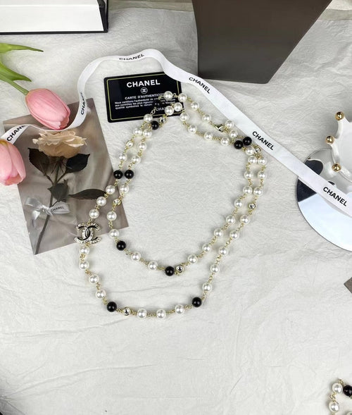 Chanel 23S Long Pearls 18K Gold Necklace